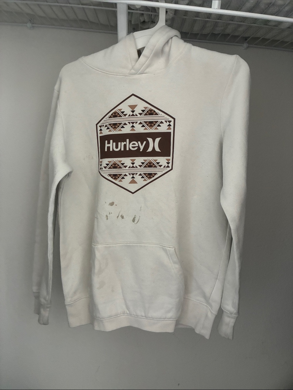 Hurley Cream Pullover Hoodie with Brown Geometric Emblem